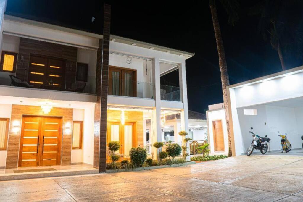 Villa Maria Luxury En Miches ภายนอก รูปภาพ